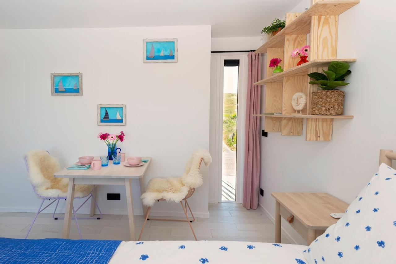 B&B Duinblick De Koog  Bagian luar foto