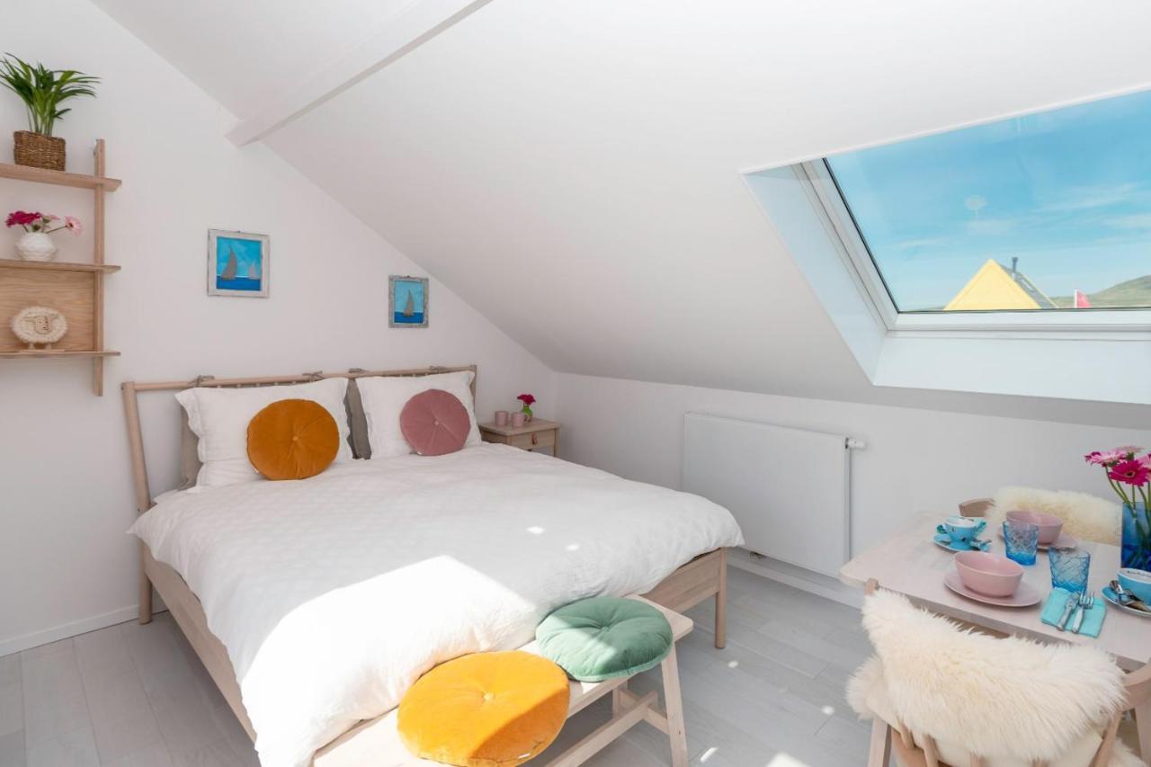 B&B Duinblick De Koog  Bagian luar foto